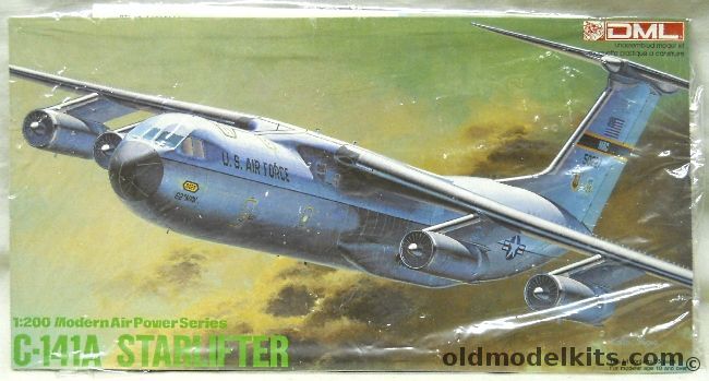 DML 1/200 Lockheed C-141A Starlifter - Bagged, 2003 plastic model kit